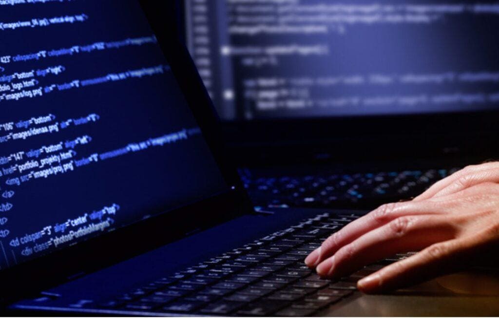 Desarrolla tus habilidades básicas en Python.